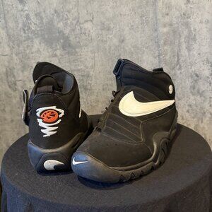 Nike Shake N'Destrukt Mens size 15 - Black